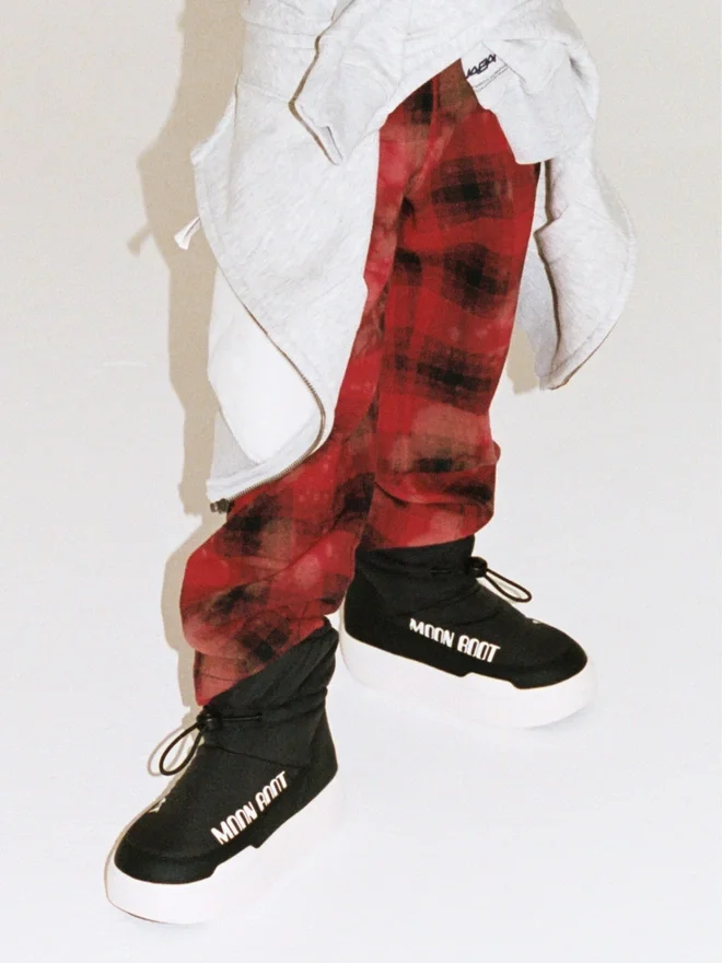 Junior Park Black Tube Mid Boots Junior Park Black Tube Mid Boots