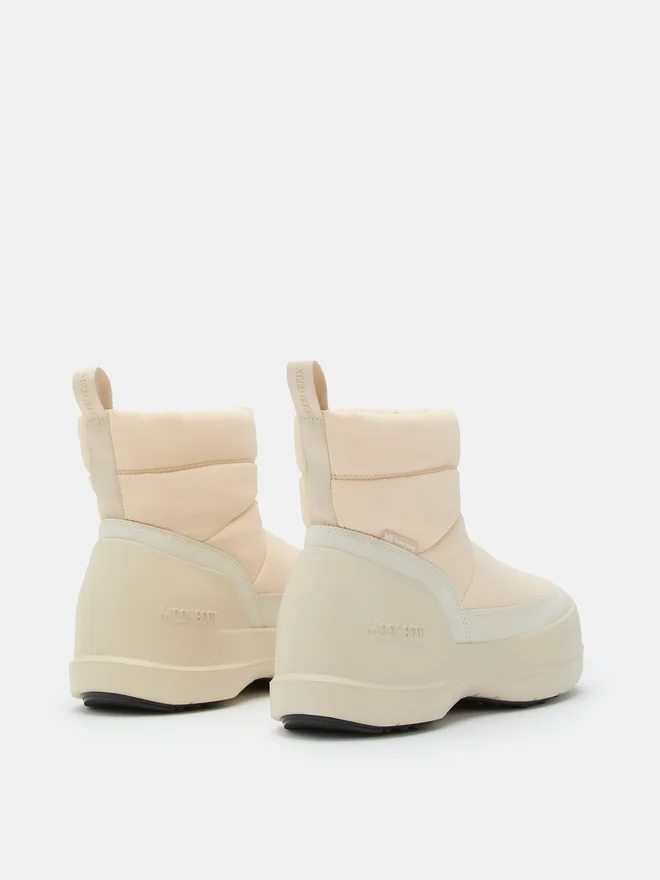 Mezzaluna Puffy Cream Boots Mezzaluna Puffy Cream Boots